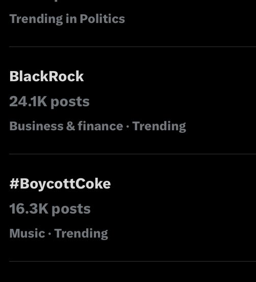 peachteajin's tweet photo. GO GO GO!! now’s our chance!!!! 
keep using the hashtags while it’s hot!!  #boycottcoke #speakyourselfbts @BTS_twt https://t.co/GnqPFKfs4u