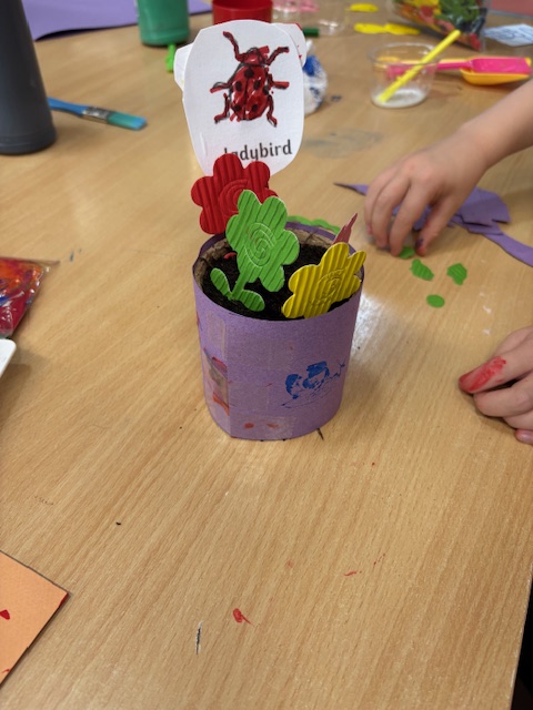 Ecclesfield Library tweet media