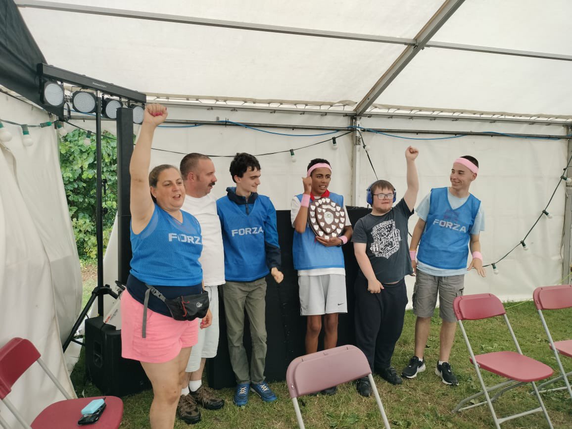 Merv’s horse racing is the perfect wet weather activity. Well done to our winners, the Kingfishers.