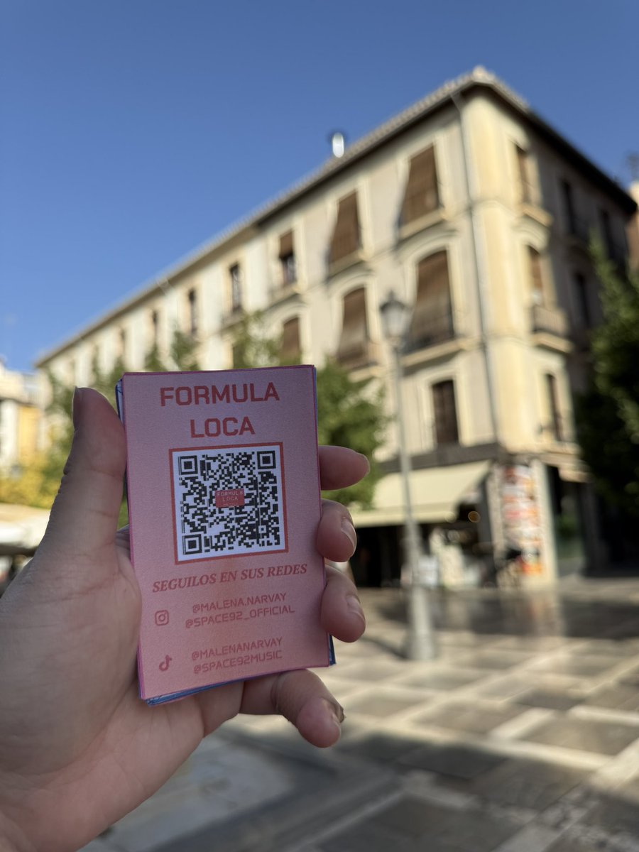 Hubo promo de <a href="/LenaNarvay/">Malena Narvay 🖤</a> en todo mi viaje a España 😎🤙🏻 estas son de Granada, pero también fueron dejados en Málaga, Sevilla y Madrid 🤪