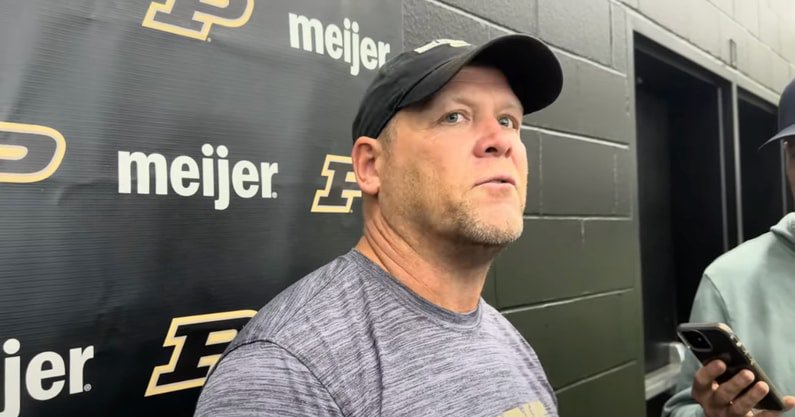 Video: Barry Odom on #Purdue’s first day of fall camp.

on3.com/teams/purdue-b…
