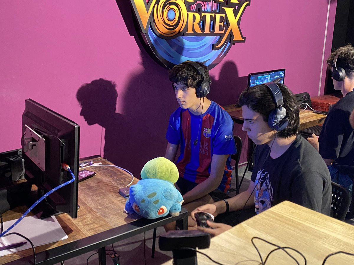 Estamos en directo con el INSIDE THE VORTEX #32!

🎥 youtube.com/live/gUIXY1vqE…