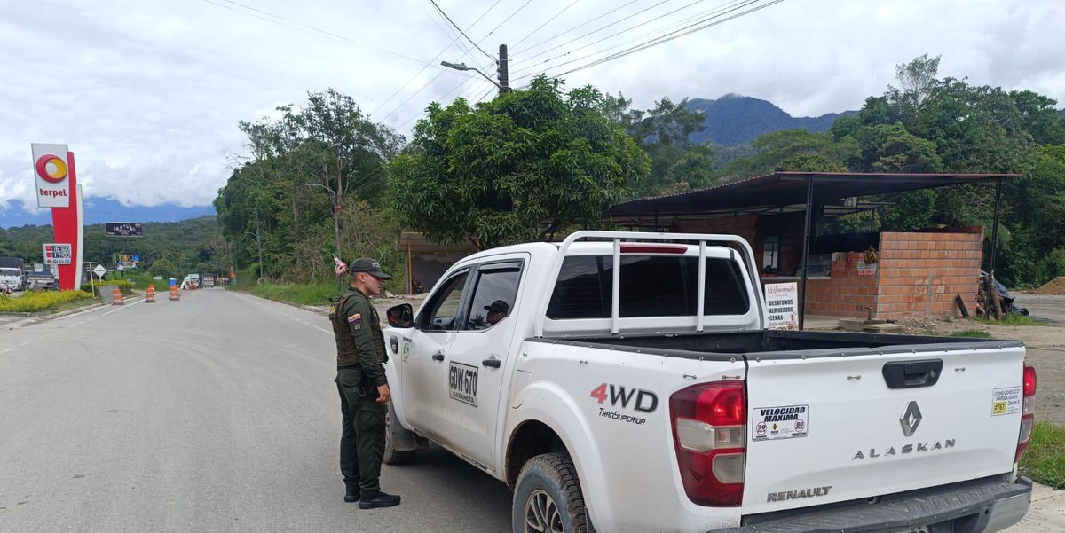 La Policía Nacional, a través de la Seccional de Carabineros Región No. 2 realizó actividades de prevención, como puestos de control, registros en el aeropuerto de Puerto Asís y patrullajes. Estas acciones reflejan el compromiso por la seguridad y la protección ambiental.