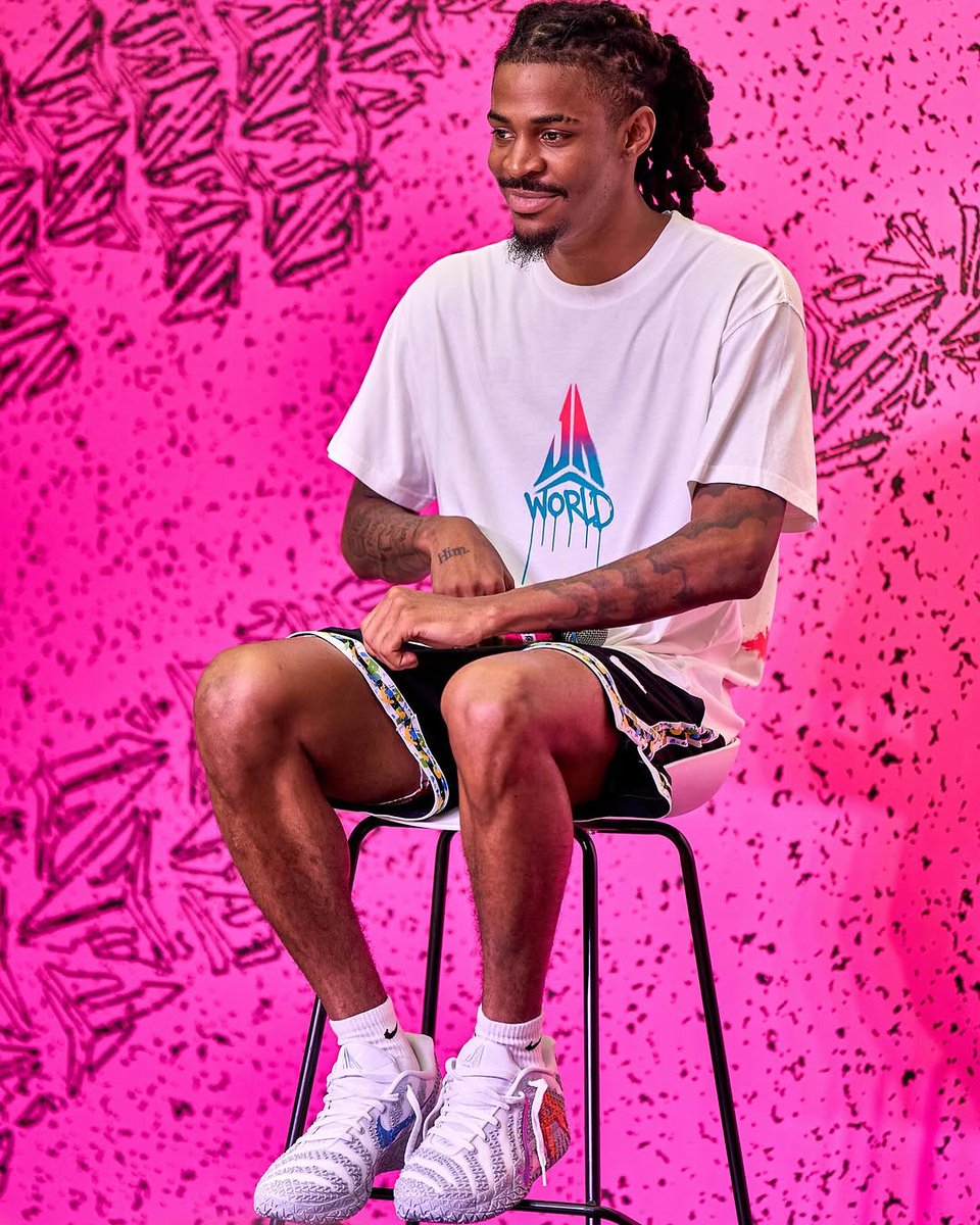 JustFreshKicks's tweet photo. The Nike Ja 3 “Light Show” releases August 5th 🌪️😲 @JaMorant https://t.co/Z2HLfPQ61E