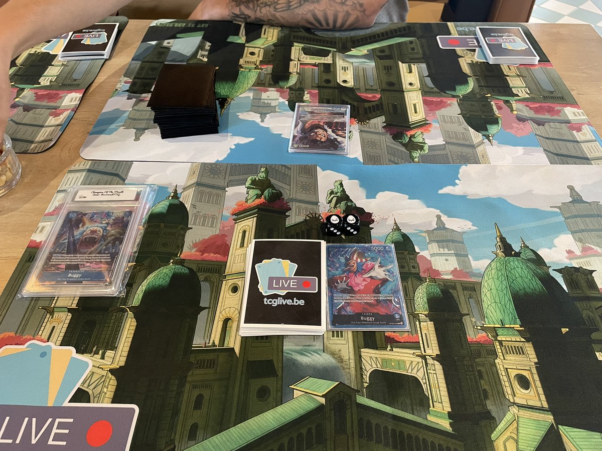 RoronoahTCG tweet media