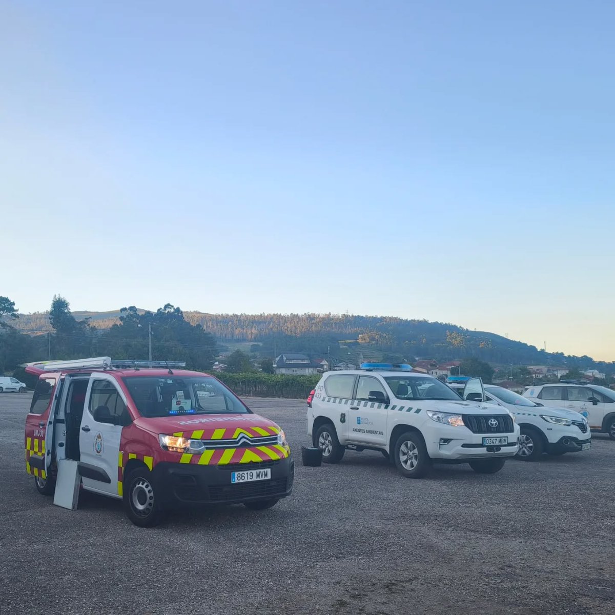 📍 Desde el PMA en el incendio de A Cañiza, <a href="/MarinoPatxi/">Patxi Mariño</a>  (Consorcio de Pontevedra) nos comparte esta imagen: vehículo en primera línea con Sosfy GPS.

🔧 Tecnología real en emergencias reales.

Gracias a quienes estáis sobre el terreno.

#Emergencias #Pontevedra #IFCoutoCañiza