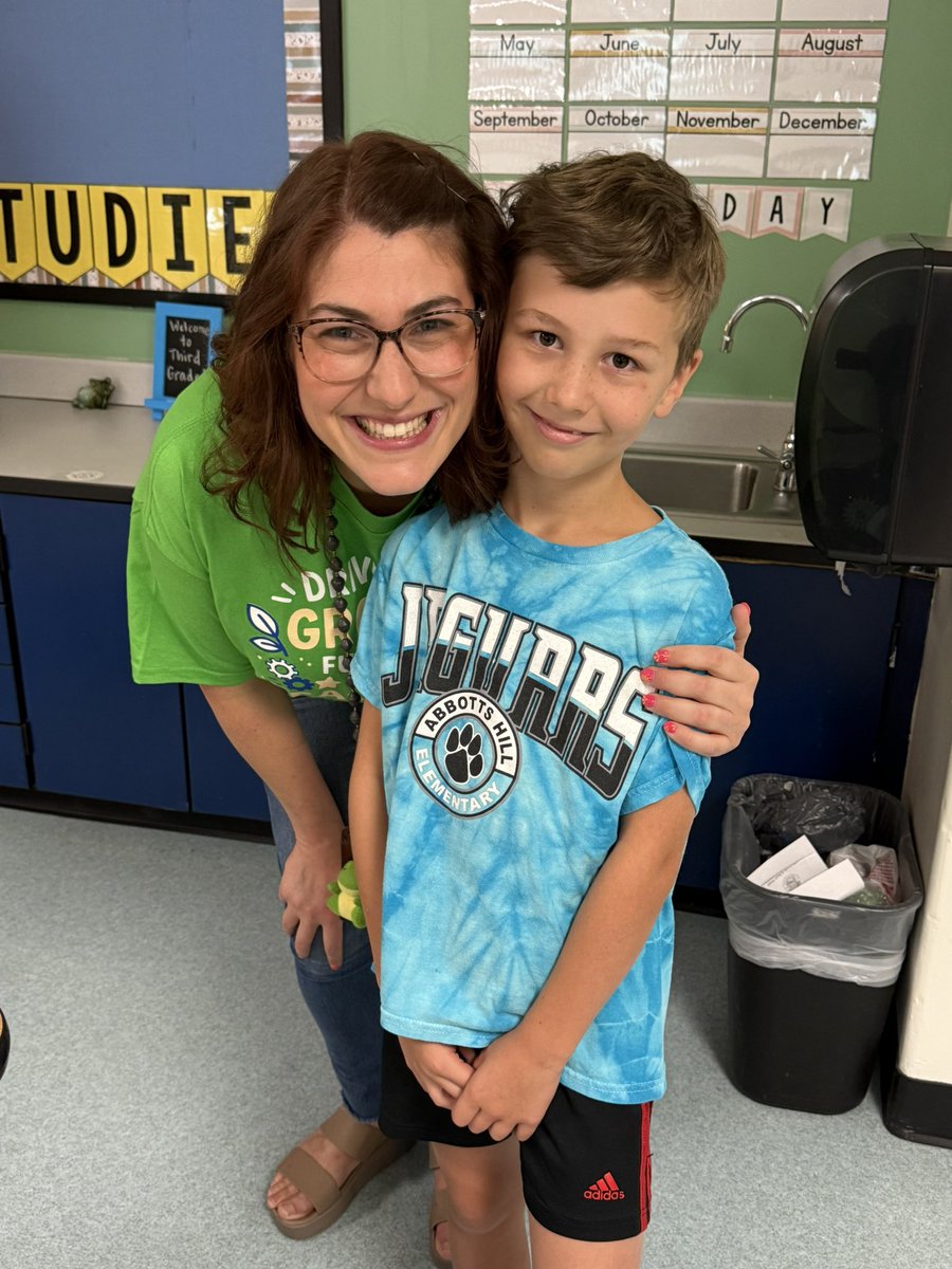 SO. MUCH. FUN seeing all of our Jaguars back in the building! Loved their smiles and excitement to go meet their Ts!  We are off to a #AHE-mazing 2025-2026 school year. <a href="/AHE_Principal/">Jill Osmerg</a> <a href="/MelissaMusto6/">Melissa Musto</a> <a href="/FultonCoSchools/">FultonCountySchools</a> <a href="/FultonZone6/">Brian P Downey</a>