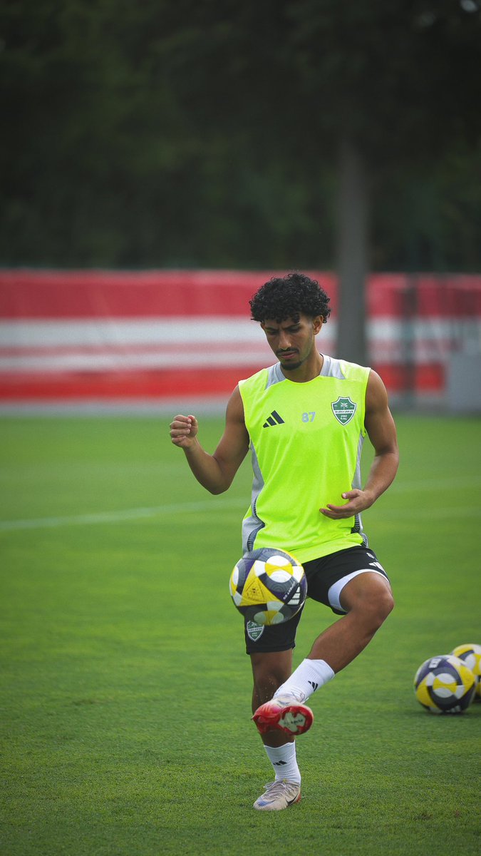 xramez241's tweet image. الحمدلله حمدآ تستديم به النعم 💚💚🙏🏽