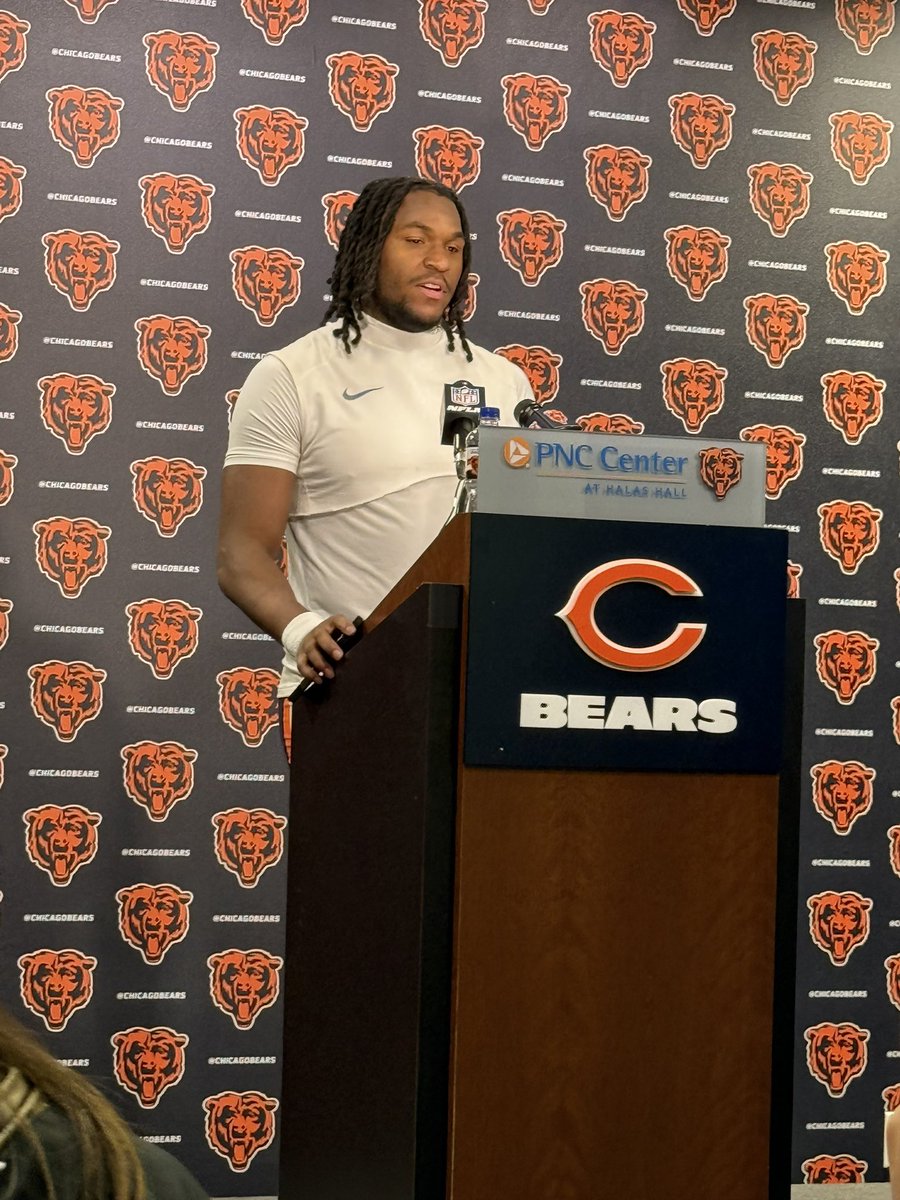 Ryan Baker (@ryanbakermedia) on Twitter photo “Big time players make big time plays. I want to be a dependable player.” - Luther Burden III after his impressive practice. #BearsCamp <a href="/cbschicago/">CBS Chicago</a> “Big time players make big time plays. I want to be a dependable player.” - Luther Burden III after his impressive practice. #BearsCamp <a href="/cbschicago/">CBS Chicago</a>