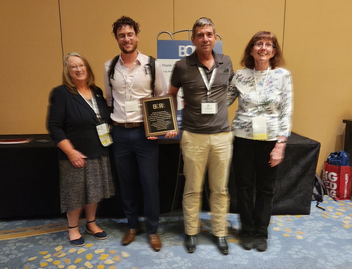 Biology of Reproduction (@biolreprod) on Twitter photo Congratulations to BOR's Research Paper of the Year award winners, Greg Johnson and Joe Cain from <a href="/tamuvetmed/">Texas A&M VetMed</a>.
Read their winning work here: doi.org/10.1093/biolre… Congratulations to BOR's Research Paper of the Year award winners, Greg Johnson and Joe Cain from <a href="/tamuvetmed/">Texas A&M VetMed</a>.
Read their winning work here: doi.org/10.1093/biolre…