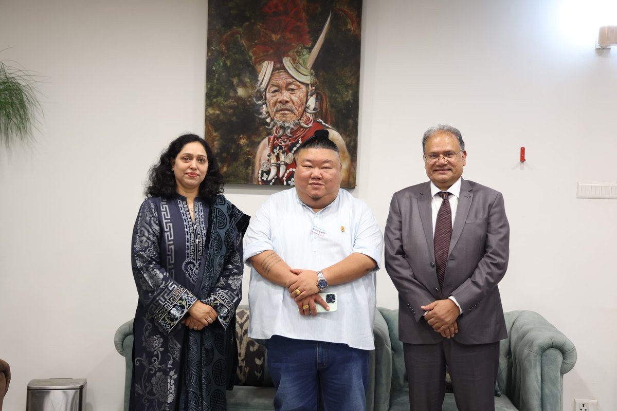 Temjen Imna Along (@alongimna) on Twitter photo This evening, I had the honour of attending a heartfelt farewell programme hosted by Hon’ble Chief Minister Dr. <a href="/Neiphiu_Rio/">Neiphiu Rio</a> and Mrs. Kaisa Rio in honour of Dr. J. Alam, IAS, the outgoing Chief Secretary of Nagaland.
Dr. J Alam's distinguished career has been a beacon of This evening, I had the honour of attending a heartfelt farewell programme hosted by Hon’ble Chief Minister Dr. <a href="/Neiphiu_Rio/">Neiphiu Rio</a> and Mrs. Kaisa Rio in honour of Dr. J. Alam, IAS, the outgoing Chief Secretary of Nagaland.
Dr. J Alam's distinguished career has been a beacon of