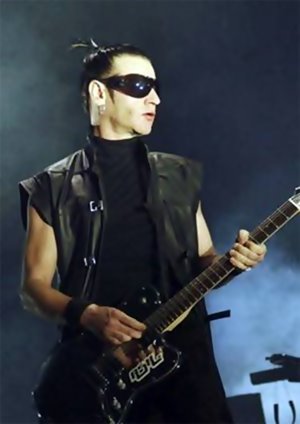 77MASH's tweet photo. #OnThisDay, 1957, born #DanielAsh - #Bauhaus https://t.co/mYezNqsUI9