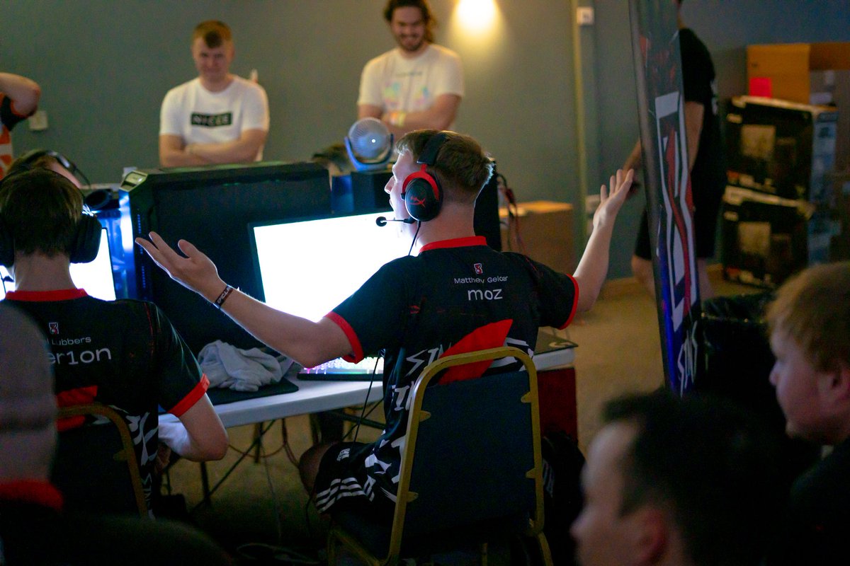 Three back-to-back <a href="/ESEA/">ESEA League</a> bangers tonight, you can catch the action on our twitch! #8SINSONFIRE 🔥

🆚 | <a href="/BLUEJAYS_Sports/">BLUEJAYS</a> Train
 ⏰ | 17:30 🇬🇧 / 18:30 🇪🇺

🆚 | #firebird
 ⏰ | 19:00 🇬🇧 / 20:00 🇪🇺

🆚 | #cyxariki
 ⏰ | 20:15 🇬🇧 / 21:15 🇪🇺