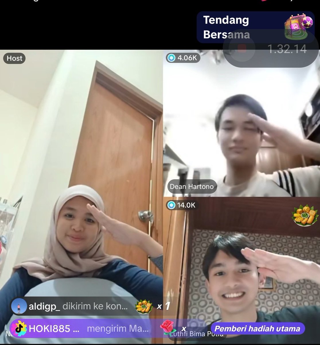 srhdamanda's tweet photo. Ga tau kenapa malah makin sayang sama tim ini. Terimakasih hari ini ya.. walau ada akun jelek nimbrung ke kalian.. 💔💔🥹🥹 semoga next live berempat ya.. #tim9live #timbaron9sai #timdean #luthfi #dean #nares #clashofchampions2 #cocs2 https://t.co/FoNMCQull3