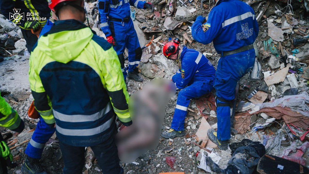 14. The death tall is now 14.
132 others were injured.
I hate russia so freaking much!