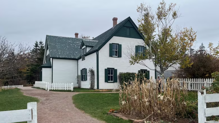 Looks like the tourism numbers are up thanks to programs like the "Canada Strong Pass".
Read more: cbc.ca/.../pei-green-…...
📷 Photo Credit: Julien Lecacheur/Radio-Canada
