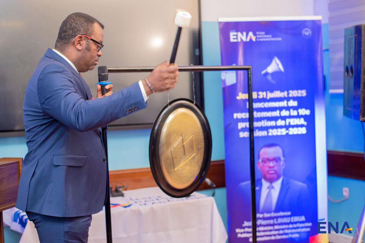 EnaRDC_Officiel's tweet photo. 🚀 Le go est donné !

Le recrutement de la 10ᵉ promotion de l’ENA (session 2025–2026) a été officiellement lancé ce jeudi 31 juillet par SEM le VPM, Ministre de la Fonction publique @LihauEbua.

📅 Les candidatures sont ouvertes jusqu’au 09 août 2025 à 16h30, via l’application MyENA.