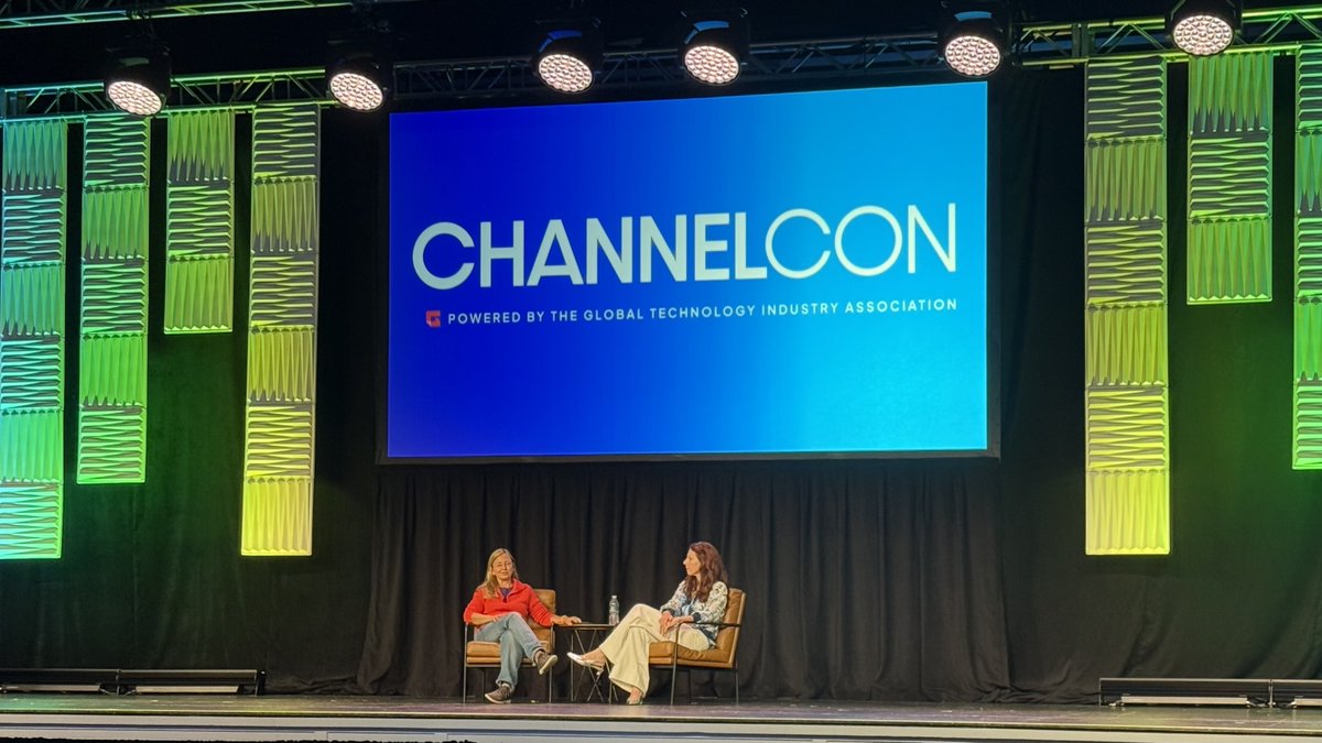 GTIAofficial's tweet image. The Power of Radical (Compassionate) Leadership’ featuring Kim Scott just concluded at #ChannelCon, with an engaging fireside chat with Toni Clayton Hine.