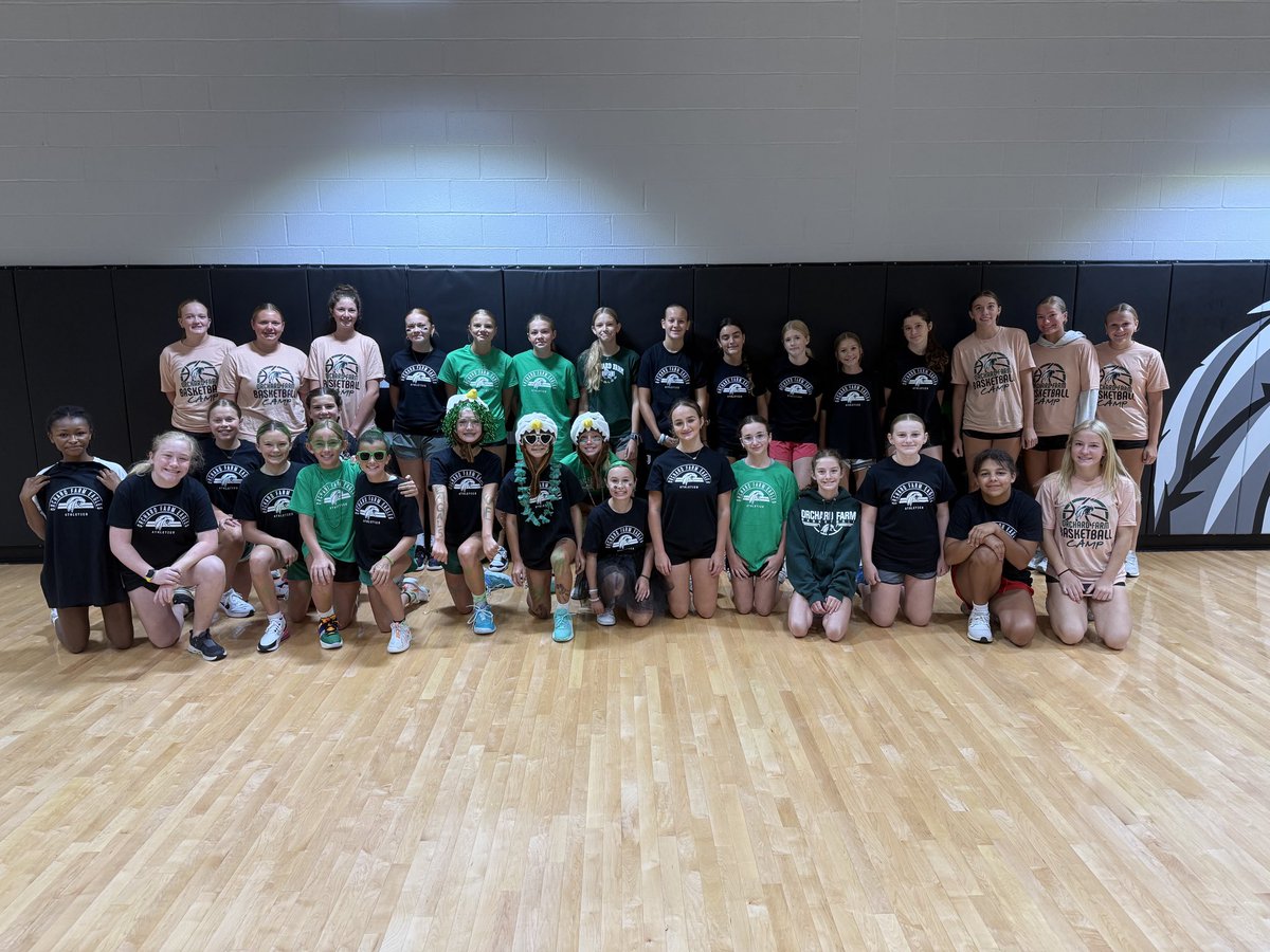 Last day of Youth Camp!! A week of laughter, basketball, and community. Thank you to all of our campers and coaches for making this week possible! 🦅💚🏀