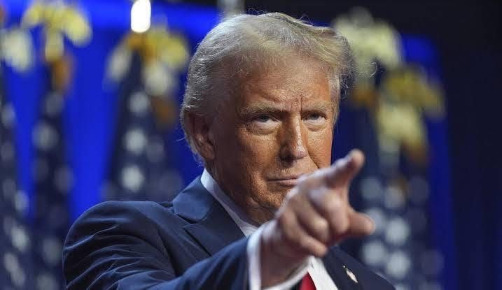 BREAKING: President Trump is expected to sign an executive order today reinstating the Presidential Fitness Test in public schools. He will be joined by Chiefs kicker Harrison Butker, former New York Giants linebacker Lawrence Taylor, golfer Bryson DeChambeau and others.

Good!
