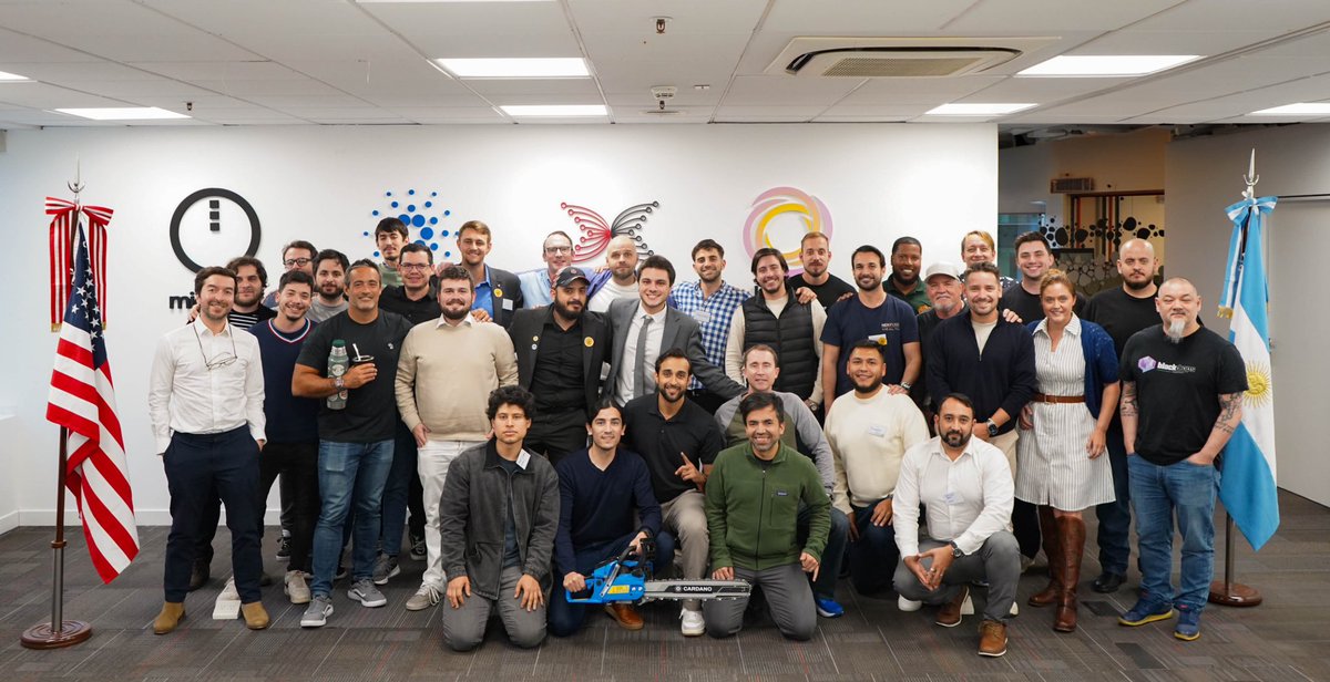 🇦🇷 It was a pleasure to welcome these folks to Buenos Aires to discuss city simulation and private stablecoin implementations on Midnight. The future is bright, and we look forward to continue hosting development workshops in our office in the future.