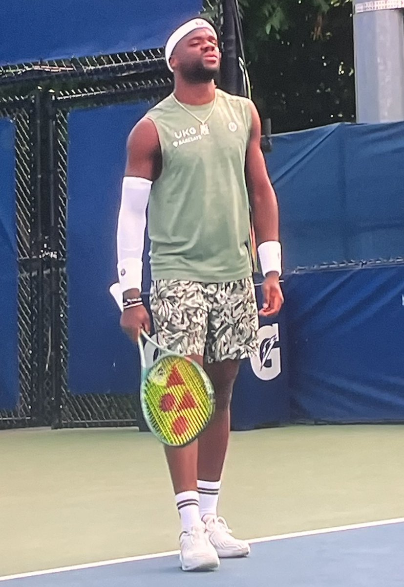 Gotta say that <a href="/FTiafoe/">Frances Tiafoe</a> <a href="/lululemon/">lululemon</a> kits have been 🔥 Best in the ATP right now.