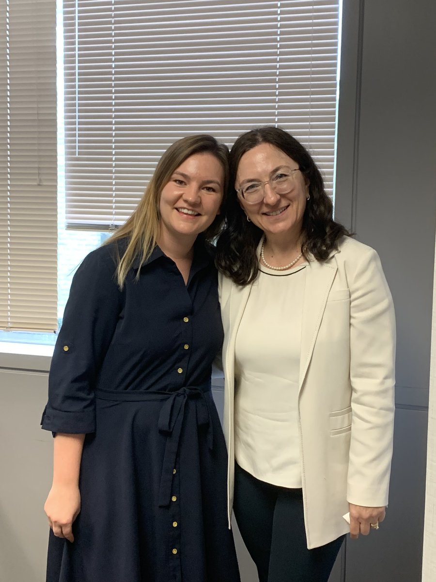 This morning, I found this beautiful gift on my desk from <a href="/StephanieOatman/">Stephanie Oatman</a>. Yesterday was her last day in our lab following PhD and brief postdoc. As Dr. Oatman heads to Dr. Michael Miller’s lab <a href="/BrighamWomens/">Brigham and Women's Hospital</a>, #NETanerLab and I wish her an amazing journey in science. <a href="/MayoClinic/">Mayo Clinic</a>