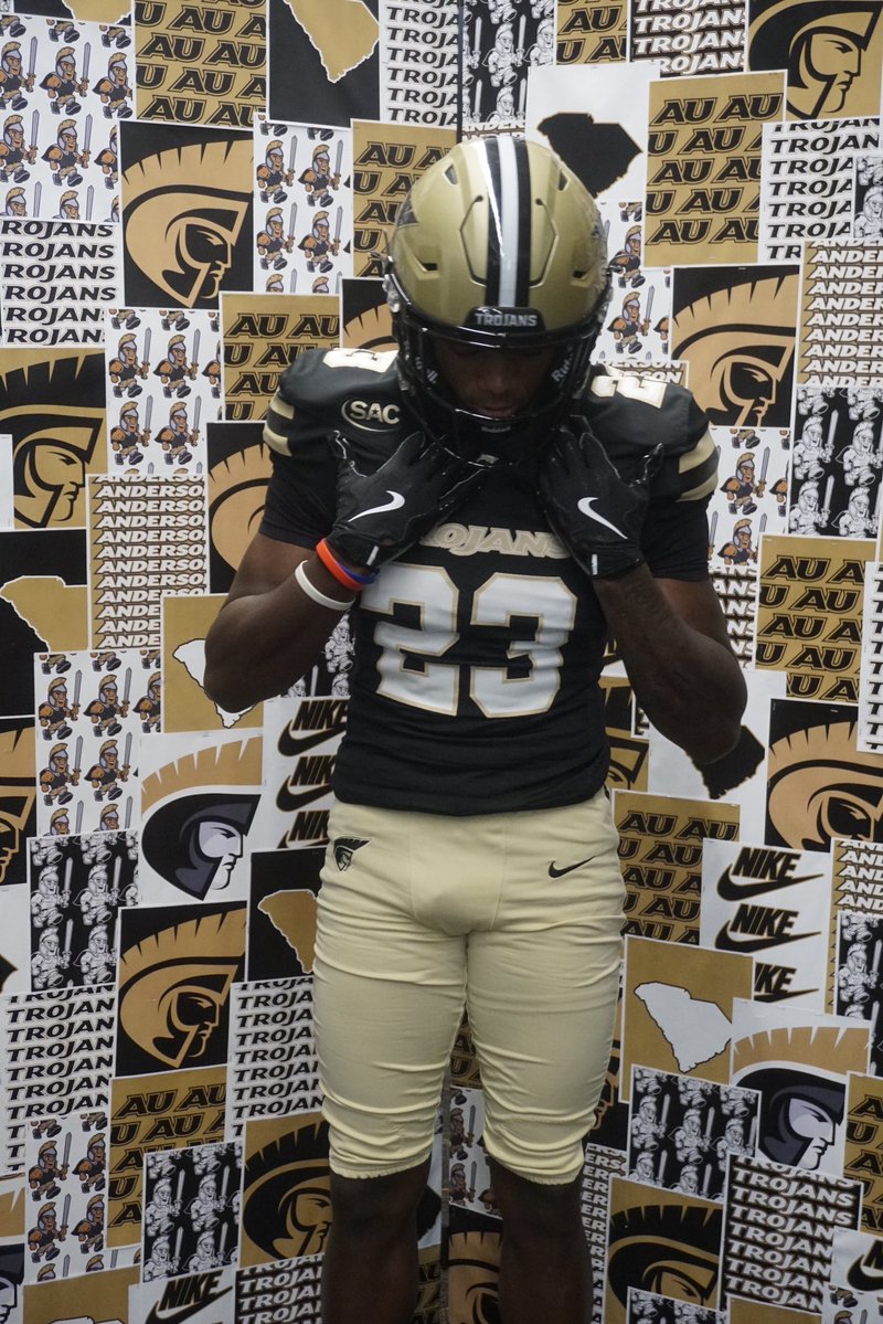 Jakyri Anderson (@jakyrianderson) on Twitter photo Had a great visit at <a href="/AUTrojansFB/">Anderson Trojans Football</a> got to meet some great coaches and players hoping to be back soon!!!
<a href="/rblackstonbhp/">Russell Blackston</a> <a href="/CoachLomax22/">Coach Lomax</a> <a href="/CoachJennings9/">Jarad Jennings</a> <a href="/coachhick/">Brett Hickman</a> <a href="/aj_jones36/">AJ Jones</a> <a href="/BHP_Football/">BHP Football</a> <a href="/PrepRedzoneSC/">Prep Redzone South Carolina</a> <a href="/FCProspects_/">First Class Prospects</a> Had a great visit at <a href="/AUTrojansFB/">Anderson Trojans Football</a> got to meet some great coaches and players hoping to be back soon!!!
<a href="/rblackstonbhp/">Russell Blackston</a> <a href="/CoachLomax22/">Coach Lomax</a> <a href="/CoachJennings9/">Jarad Jennings</a> <a href="/coachhick/">Brett Hickman</a> <a href="/aj_jones36/">AJ Jones</a> <a href="/BHP_Football/">BHP Football</a> <a href="/PrepRedzoneSC/">Prep Redzone South Carolina</a> <a href="/FCProspects_/">First Class Prospects</a>