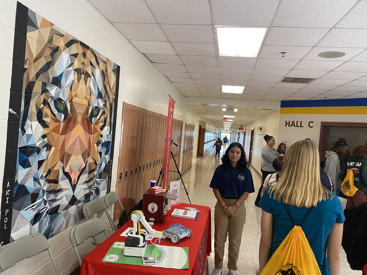 The Governor’s STEM Academy at Grassfield HS tweet media