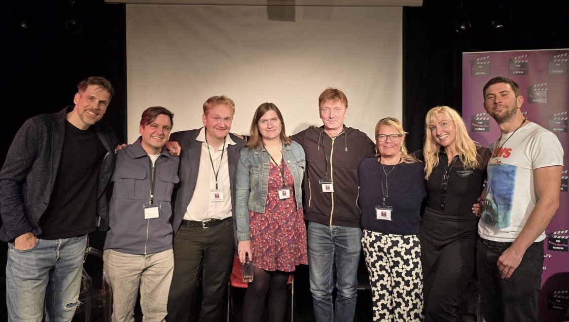 The Filmmakers’ Podcast (@filmmakerspod) on Twitter photo Latest #TheFilmmakersPodcast episode is LIVE from the #funnylifefilmfestival joining <a href="/GilesAlderson/">Giles Alderson</a> & <a href="/DirDomLenoir/">DirectorDomLenoir</a> is directors, writers, producers <a href="/ShaxperSisters/">ShakespeareSisters</a> <a href="/murderballadsuk/">Murder Ballads</a> <a href="/stephencookson/">stephen cookson</a> <a href="/melsmith/">melsmith</a> @holgarborgreffe
Listen here pod.fo/e/3066fe #filmmakingpodcast Latest #TheFilmmakersPodcast episode is LIVE from the #funnylifefilmfestival joining <a href="/GilesAlderson/">Giles Alderson</a> & <a href="/DirDomLenoir/">DirectorDomLenoir</a> is directors, writers, producers <a href="/ShaxperSisters/">ShakespeareSisters</a> <a href="/murderballadsuk/">Murder Ballads</a> <a href="/stephencookson/">stephen cookson</a> <a href="/melsmith/">melsmith</a> @holgarborgreffe
Listen here pod.fo/e/3066fe #filmmakingpodcast