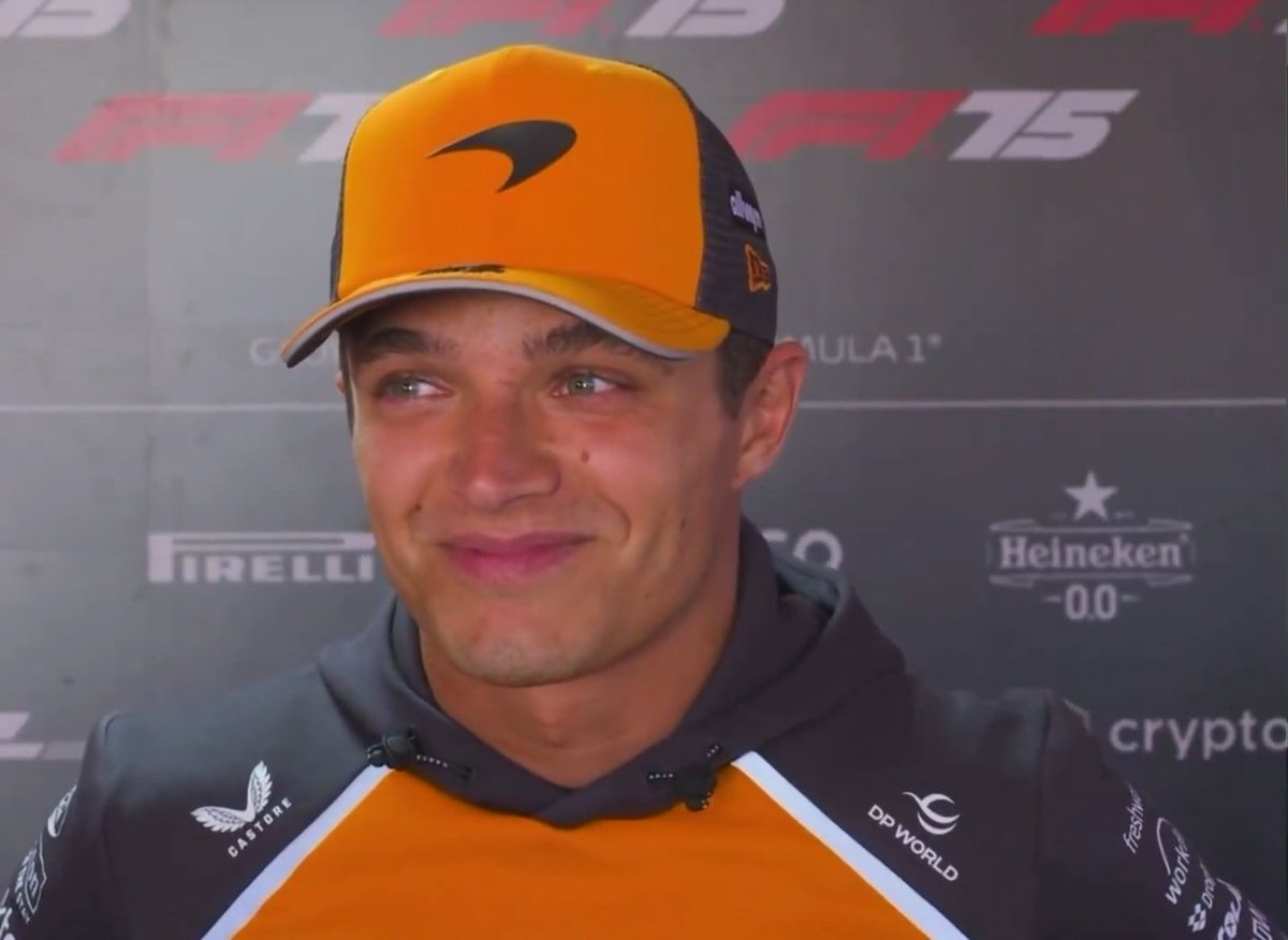SA1NZJR's tweet photo. "carlos sainz had some lovely things to say about you" https://t.co/Dz2cKy4QxL
