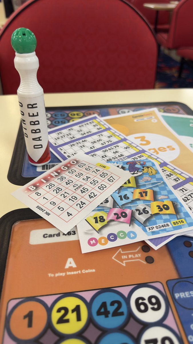 ShaunAshmore2's tweet photo. Wish me luck 🤞🍀 @mateggleston it’s your fault 😂  #meccabingo #eyesdown https://t.co/br7A8yGbZ0