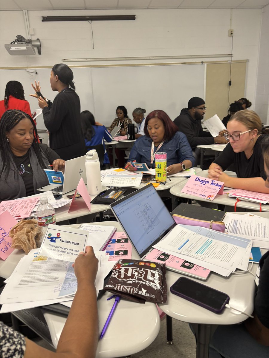 judarrah's tweet image. Day 1 of DSD is off to a strong start—great energy, great minds, and a great year ahead! #AldineStory #DSD2025 #TeachingAndLearning
.