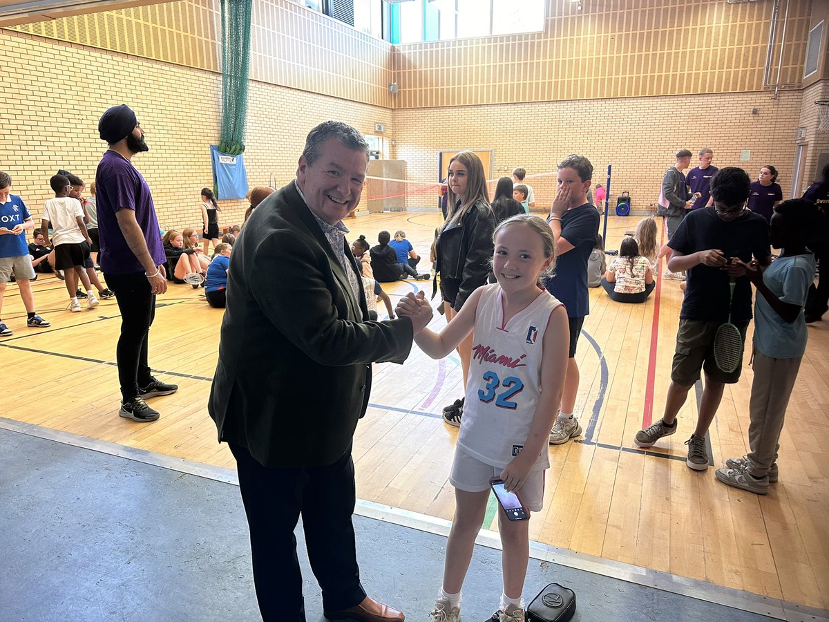 Ricky_Bell tweet media