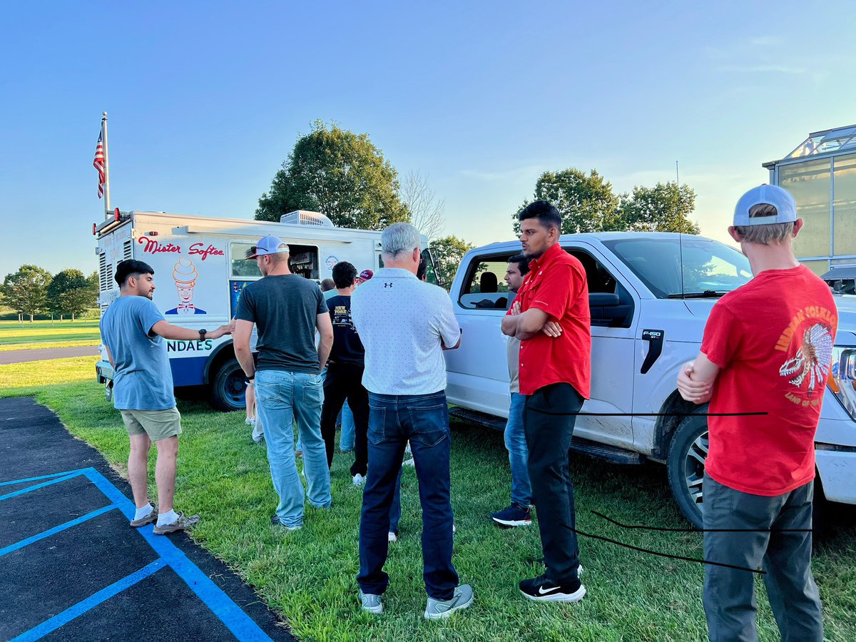 Northeastern Weed Science Society (@ne_weedsci) on Twitter photo The NEWSS welcomes students and coaches from 5 schools in the US and Canada to Rutgers University RAREC station in Bridgeton, NJ for the annual contest. The opening night featured as ice cream truck - perfect way to beat the heat! The NEWSS welcomes students and coaches from 5 schools in the US and Canada to Rutgers University RAREC station in Bridgeton, NJ for the annual contest. The opening night featured as ice cream truck - perfect way to beat the heat!
