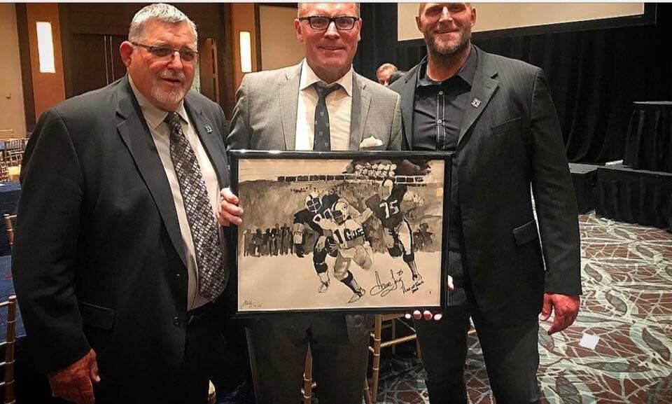 Me, Howie Long &amp; Kyle Turley. Howie was holding a pen &amp; ink piece that I made of Howie a few years ago!