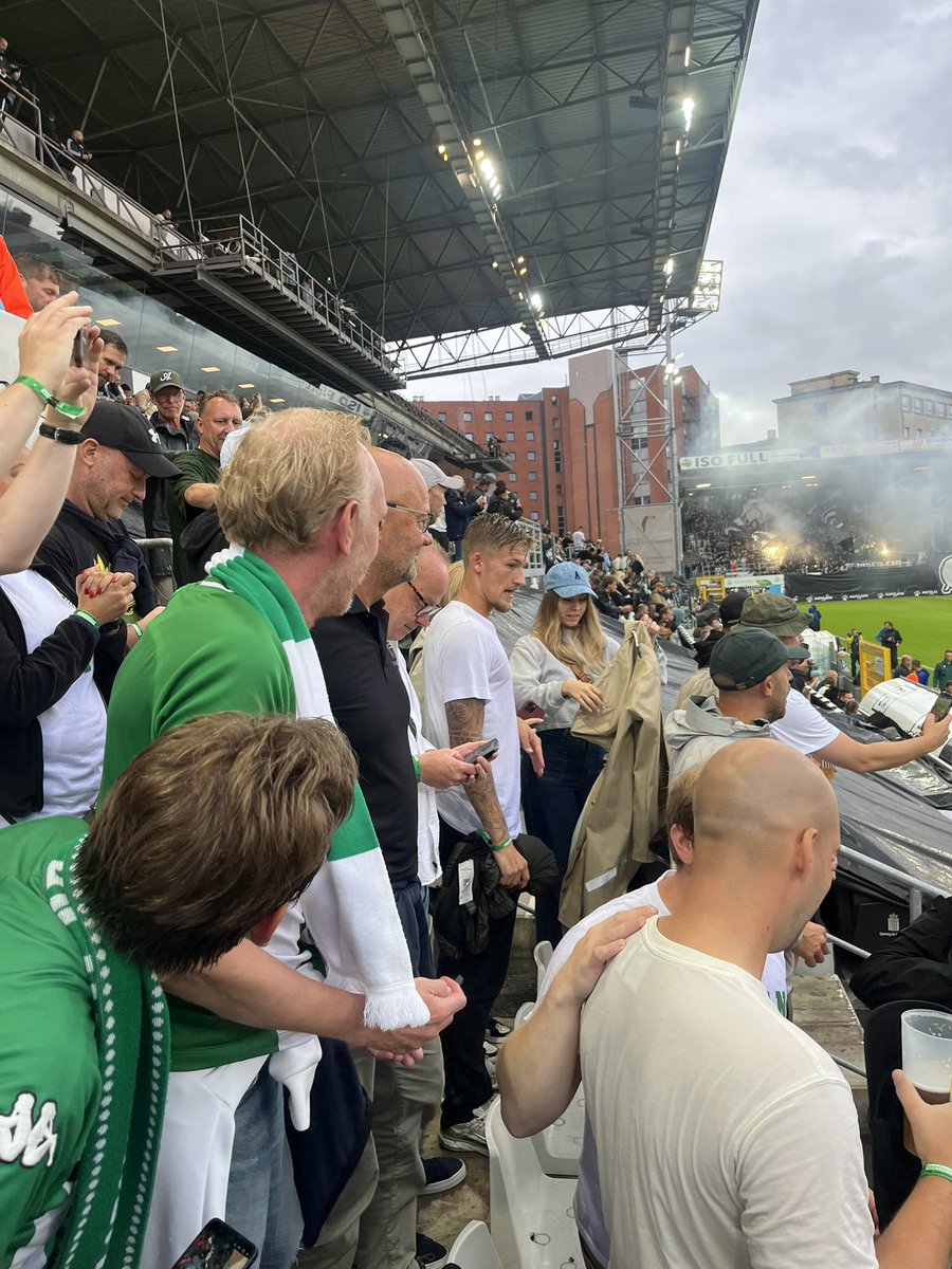 Hammar supportar!
#Bajen