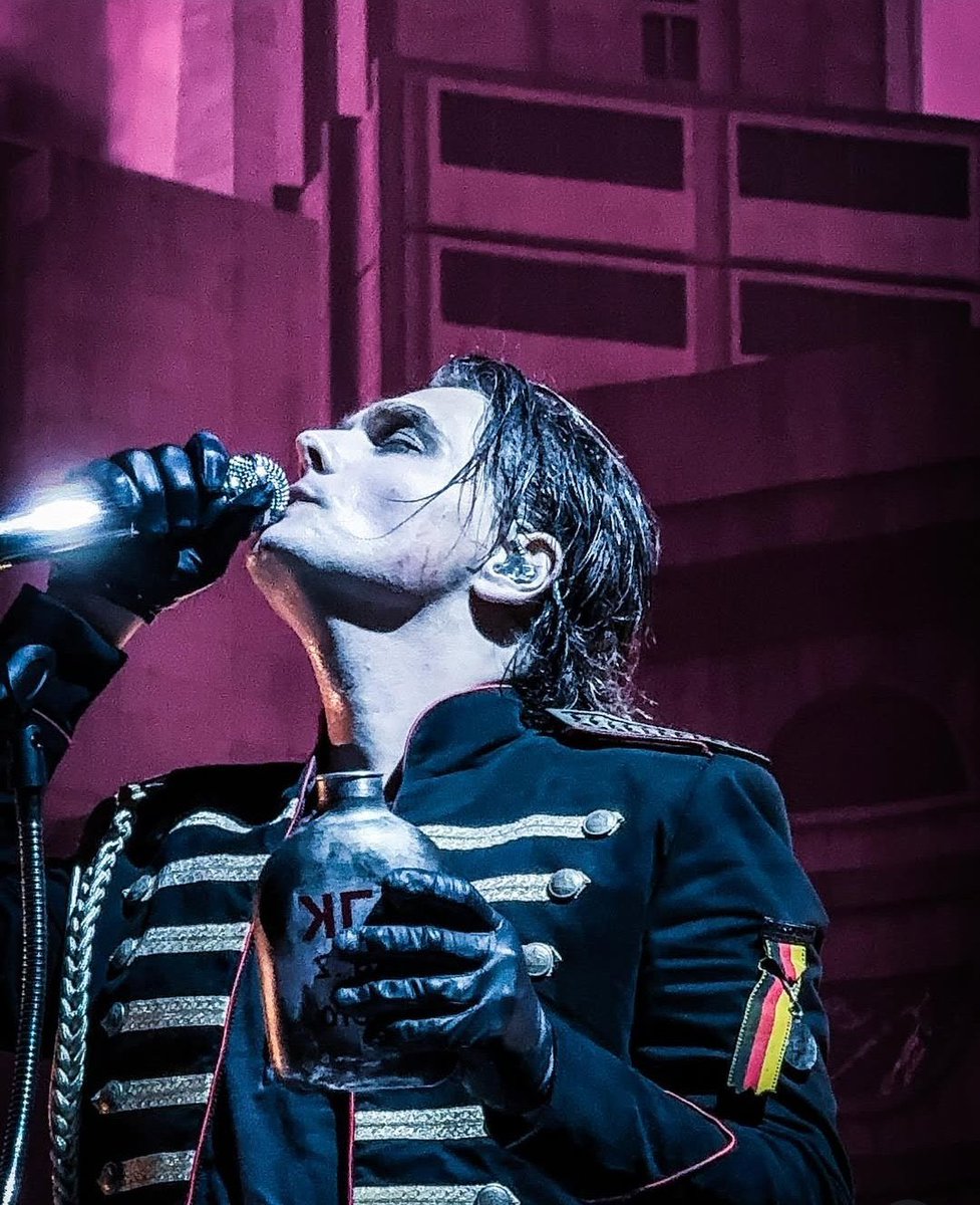 Gerard

By sofijashots