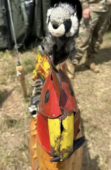 Meet Richard the Rooster, the 4-foot fowl mascot of the 709th Medical Company Area Support. Richard may look a rough, but unit members assure us that he’s a tough old bird. 
Richard has been with the unit through flood duty, COVID-19 response, ATs and deployment in CENTCOM.