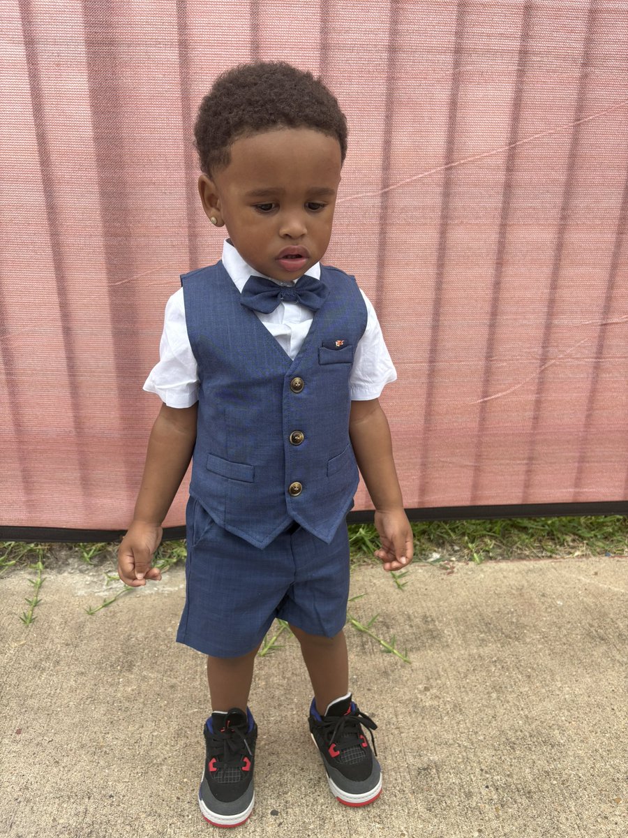 Back to school sneaker ball🥰