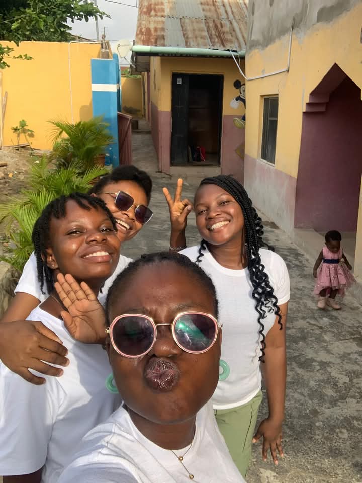 chidayomi's tweet photo. #diaryofanosuncorper is soon to be an #Excorper✌🏻🤭.

https://t.co/tRpmVTOPwK

...BLOOM WHERE YOU'RE PLANTED!!💯 https://t.co/rNLXSVRo5k
