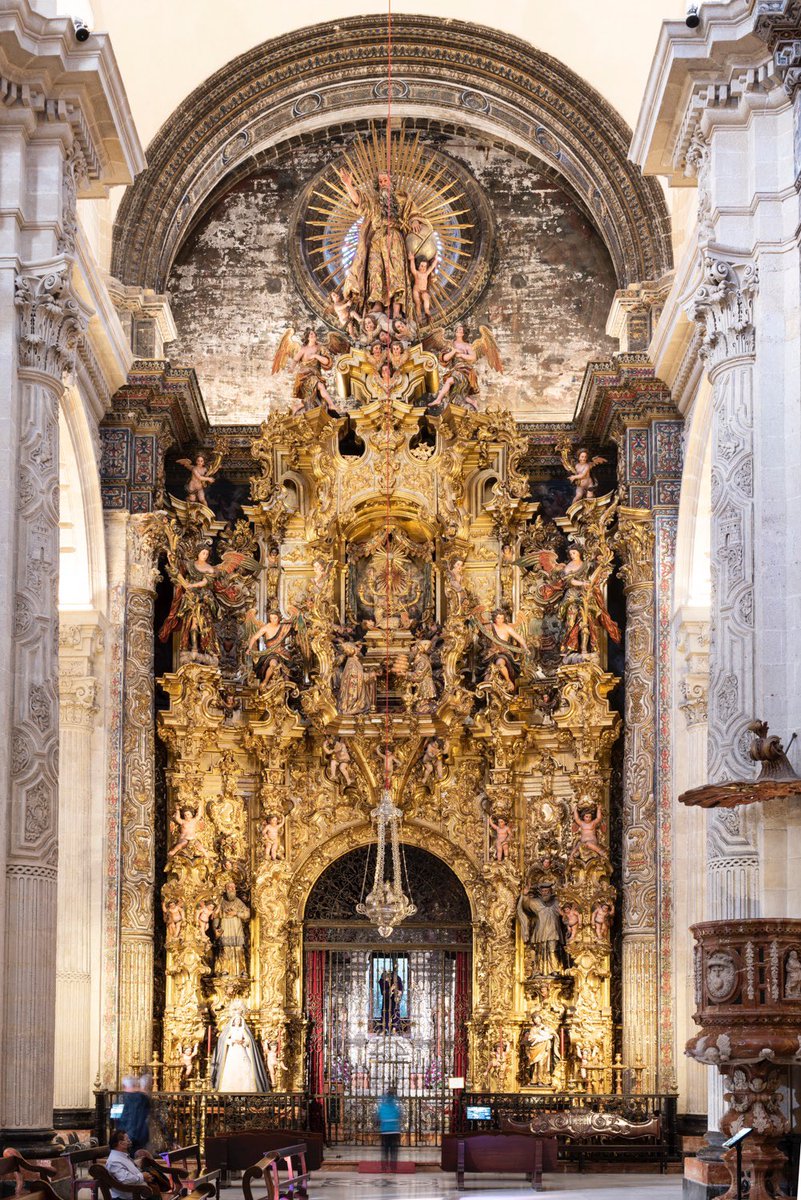 Estandarte de Sevilla (@estandartedesev) on Twitter photo 🟢 #EstandarteDS | La <a href="/Hdad_Pasion/">Archicofradía Sacramental de Pasión</a> va a acometer, durante el próximo mes de agosto, la limpieza y consolidación del monumental retablo pórtico de la Capilla Sacramental, en colaboración con el Cabildo <a href="/CatedraldeSev/">Catedral de Sevilla Oficial</a>
📸 Hdad. 🟢 #EstandarteDS | La <a href="/Hdad_Pasion/">Archicofradía Sacramental de Pasión</a> va a acometer, durante el próximo mes de agosto, la limpieza y consolidación del monumental retablo pórtico de la Capilla Sacramental, en colaboración con el Cabildo <a href="/CatedraldeSev/">Catedral de Sevilla Oficial</a>
📸 Hdad.