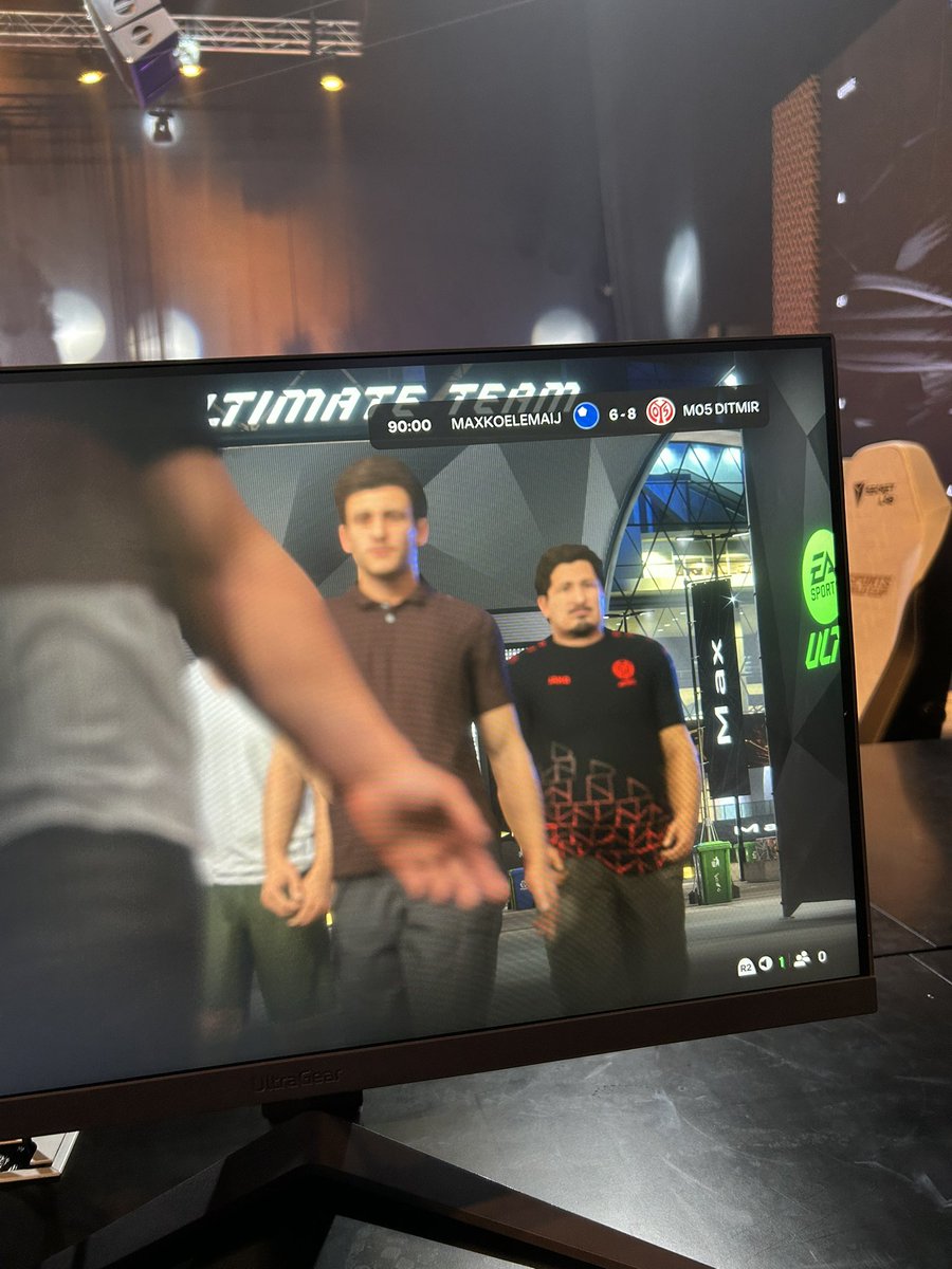 Top 128 ✅

1. Runde 9:4 W vs Mad7rid
2. Runde free Win
3. Runde 8:6 W vs Max Koelemaij

Samstag geht’s weiter 🤝🏼