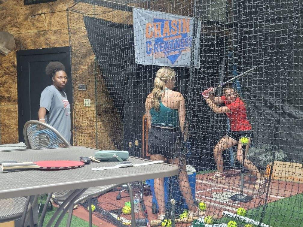 Chase Benson (@chasingreatnes_) on Twitter photo Had some Hammers stop by the barn today. Glad I use double netting with fire extinguishers.
<a href="/GilesMarlie/">Marlie Giles</a>
<a href="/TyeshiaWilliam8/">Tyeshia Williams</a>
<a href="/KayleeDunn22/">Kaylee Dunn</a> Had some Hammers stop by the barn today. Glad I use double netting with fire extinguishers.
<a href="/GilesMarlie/">Marlie Giles</a>
<a href="/TyeshiaWilliam8/">Tyeshia Williams</a>
<a href="/KayleeDunn22/">Kaylee Dunn</a>