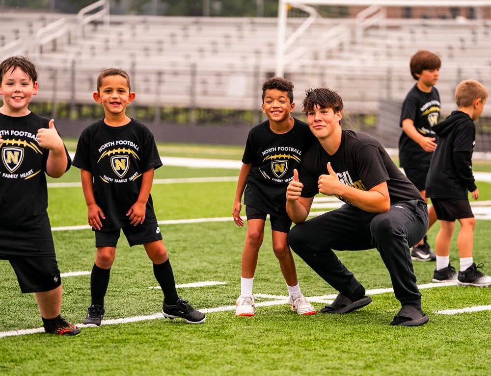 L'Anse Creuse North Football tweet media