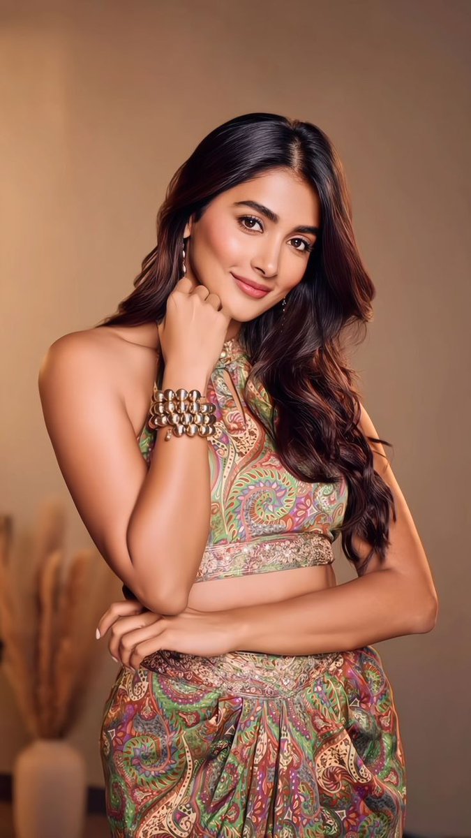 77Al31655's tweet photo. https://t.co/LXf09tsoZL #Poojahegdehot #Poojahedge #poojahegdebikini https://t.co/DAfongO5qe