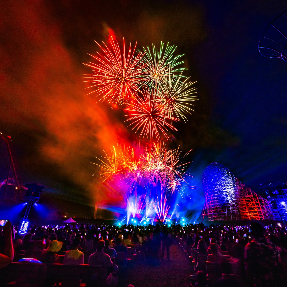 Enormemente agradecidos a <a href="/SeaWorld/">SeaWorld</a> Orlando, Aquatica Orlando y <a href="/BuschGardens/">Busch Gardens Tampa Bay</a> Tampa Bay por el trato tan especial e invitarnos.
La próxima semana desde <a href="/mdtradio/">MDT RADIO</a> La Emisora Del Remember viajamos a EEUU para realizar el reportaje para nuestros oyentes en España ¡¡¡Vamos!!!