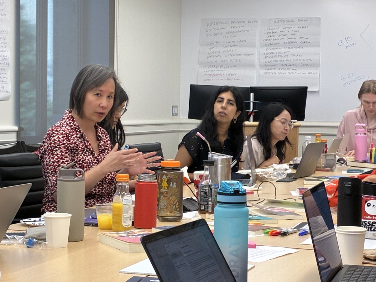 Day 3: Summer Institute
The theme of this year's Summer Institute is "Institutional Forms / Alien Forms"