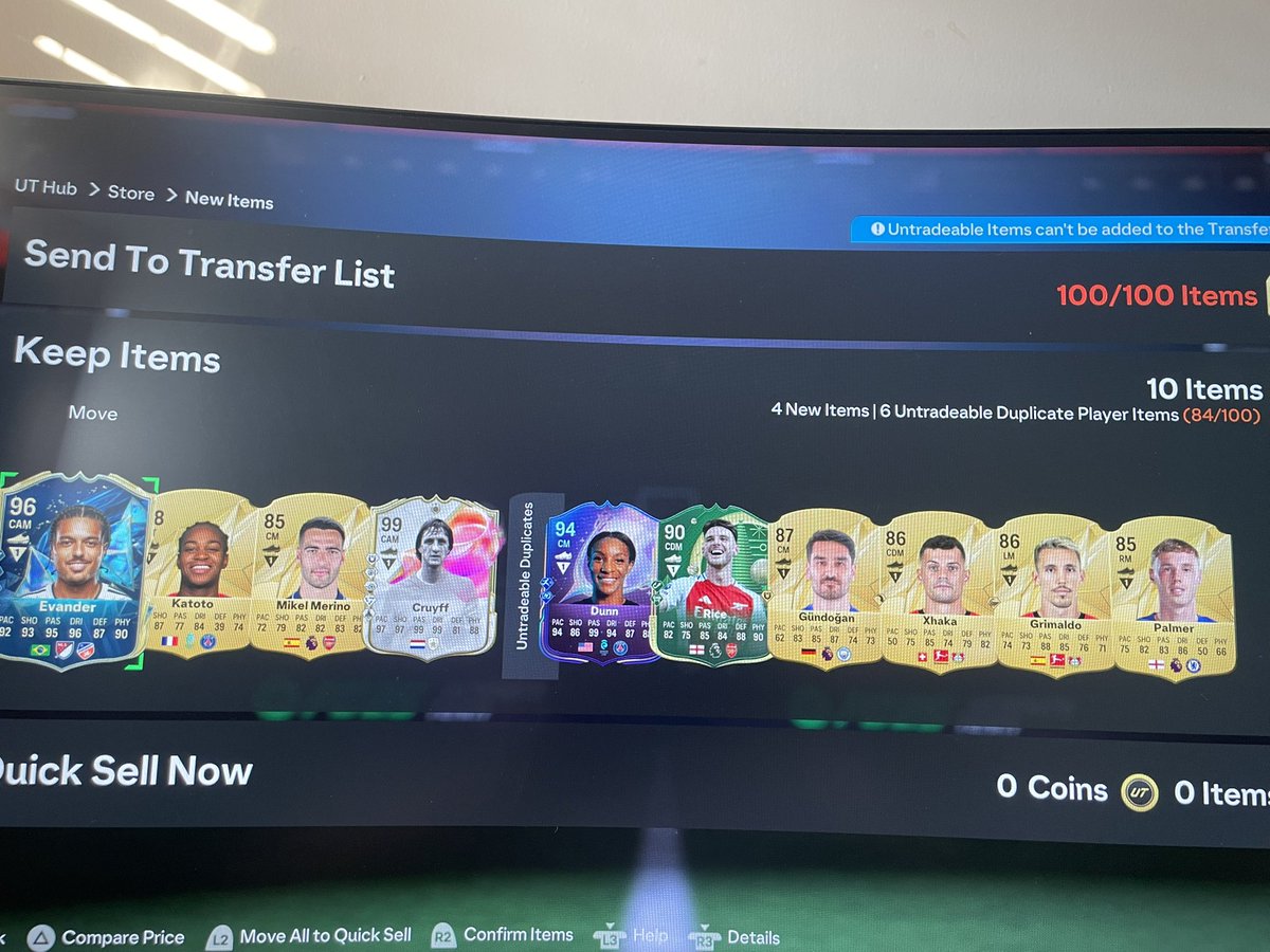 FUT District tweet media