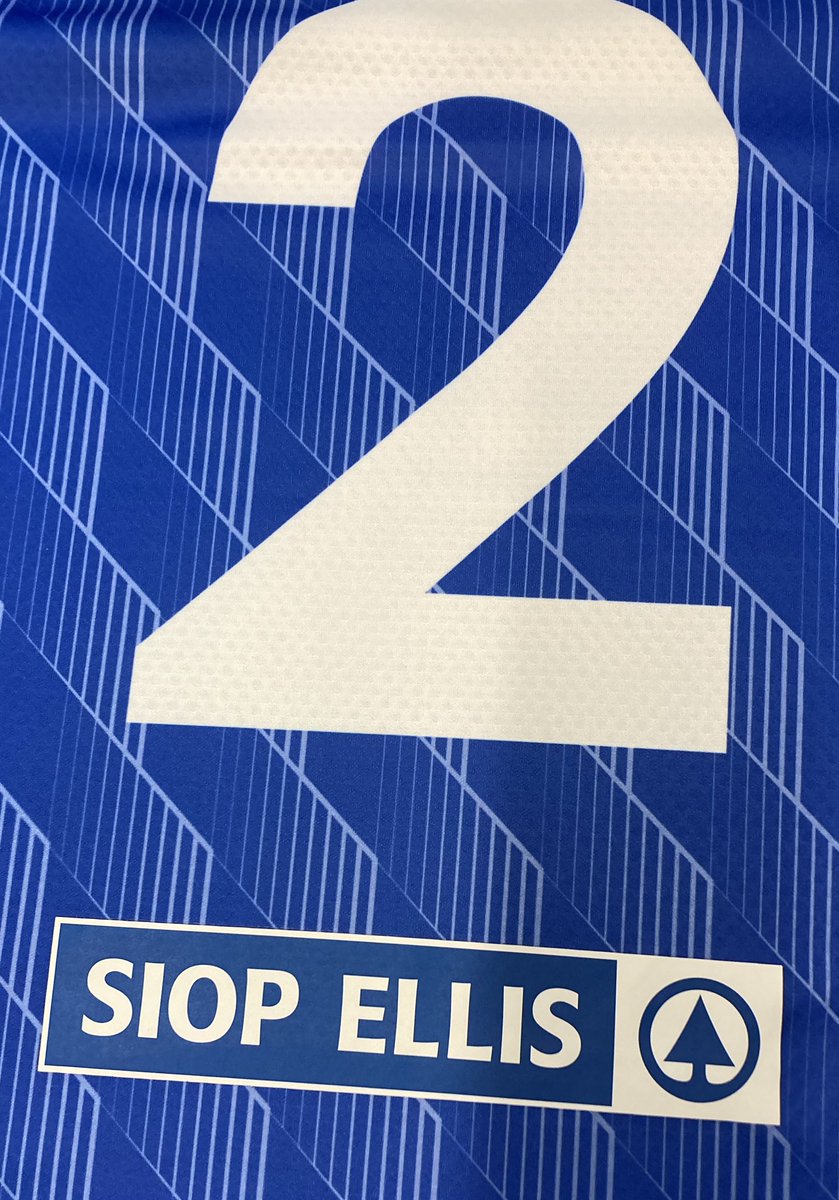 🔵👕 Sponsorship Announcement 

We’re proud to announce Siop Ellis as our official Back of Home Shirt Sponsor for the upcoming season! 

A huge thank you for your continued support 💙

If someone woukd like to sponsor the back of our away shirts, please let us know.